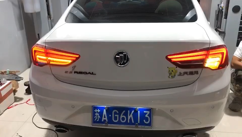 镇江众豪改灯|17款别克君威升级20款尾灯 - 汽修保养装潢改装 - 车迷